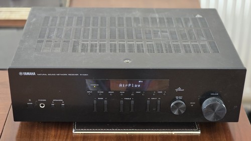 Yamaha amplifier n301 - yamaha, r-n301