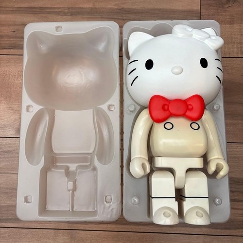Bearbrick 400 quolomo hello - bearbrick,