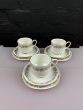 Paragon / Royal Albert Belinda