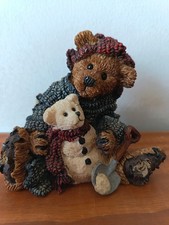Boyds Bears, Elliot And The Snowberry, Limited Edition, Excellent Condition