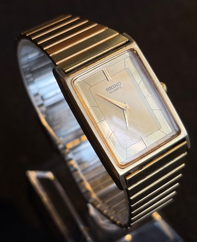 Seiko 7430 5560 gold tone - gold, tank