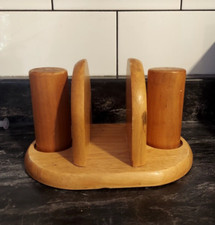Napkin Holder and Salt Pepper