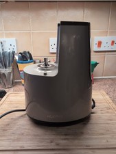 Hurom HH SBF11 Slow Juicer