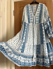 Monsoon White & Blue Print