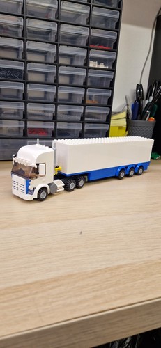Lego city custom screwfix - city, 6