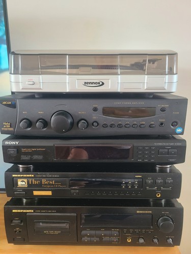 Stereo system with record - system,