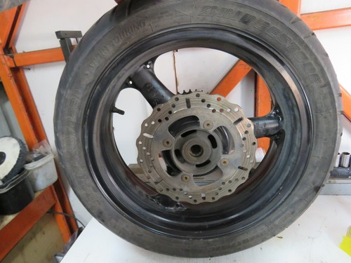 Kawasaki zr7 rear wheel - kawasaki,