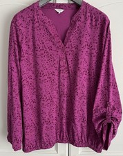 Ladies Magenta Coloured Cotton Traders Top Size 20