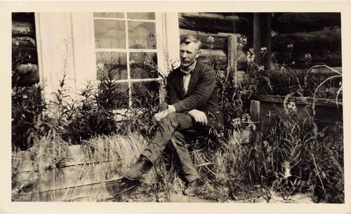 Vtg photo handsome man - photo,
