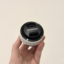 Samsung NX 16mm Lens f/2.4