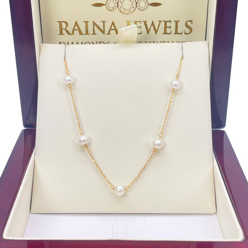22ct gold pearl necklace - 22ct, nine
