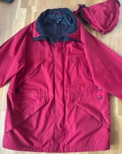 mens XL Aussie Beach red and