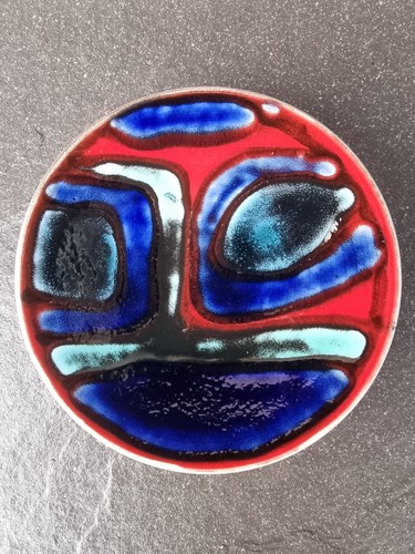 Poole pottery delphis pin - poole,
