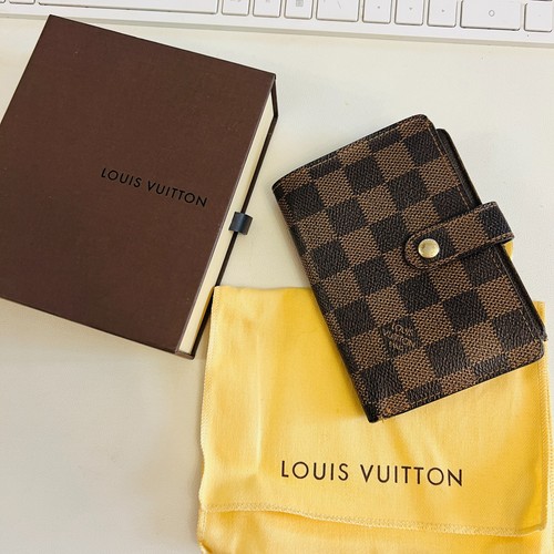 Louis vuitton - louis,