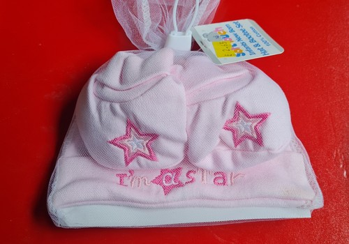 Star new born hat and - im,