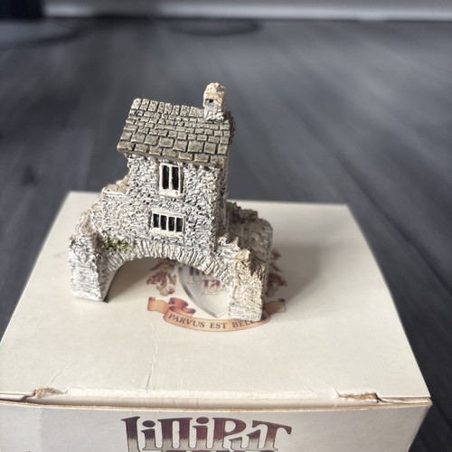 Lilliput lane bridge - lilliput,