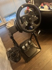 Logitech G923 Steering Wheel With Pedals And Shifter On Gtplayer Stand Xbox/pc