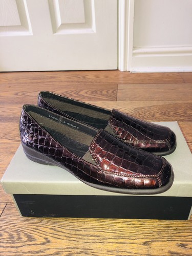 New van dal ives brown - van, st