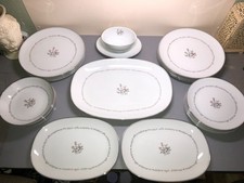 Noritake - Mayfair - China Dinner Set - 23 Piece - Platinum Trim - VGC 