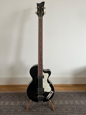 HOFNER HCT 500/2 Contemporary Series Club Bass - Black