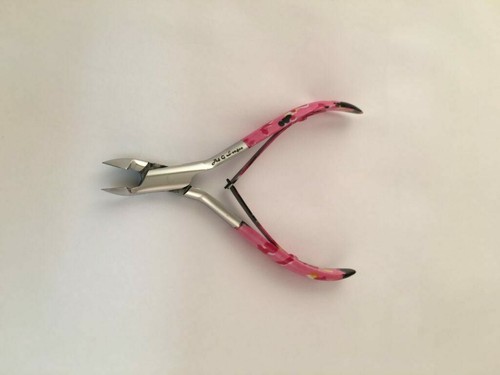 London cuticle - ad,