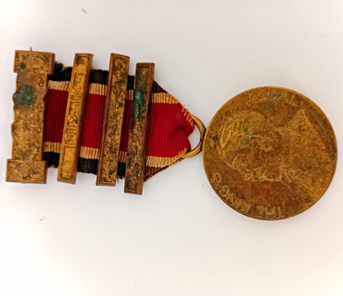 World war militaria medal - world, &