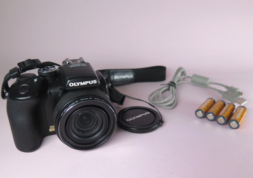 Olympus 570uz 10mp - 10mp, ccd