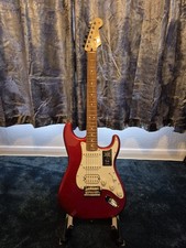 Fender Player Stratocaster 70th anniversary HSS Electric Guitar Candy Apple Red