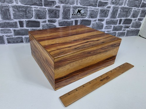 Beautiful wooden cigar - beautiful, box