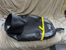 Play Boater "Shock" Spray deck In Very Good Condition Waist Size S, Deck Size L