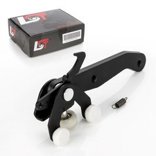 Sliding door rollers guide