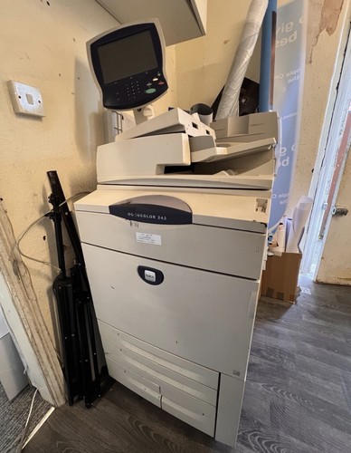 Xerox docucolor 242 - xerox, fast