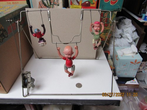 Henry trapeze with brother - trapeze,