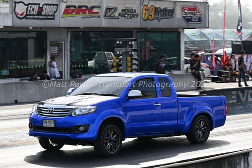 Truck photo 12x8 toyota - truck,