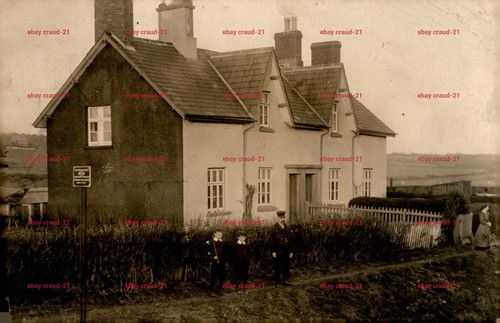 Gwr stormy station - gwr, crossing