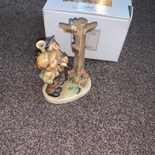 Goebel Hummel SIGNED Figurine