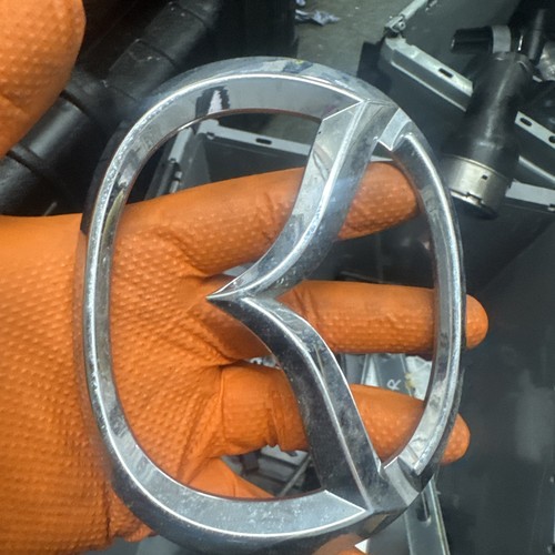 Mazda kb7w 51731 badge - mazda, emblem