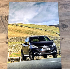 PEUGEOT SPORT 208 GTi -