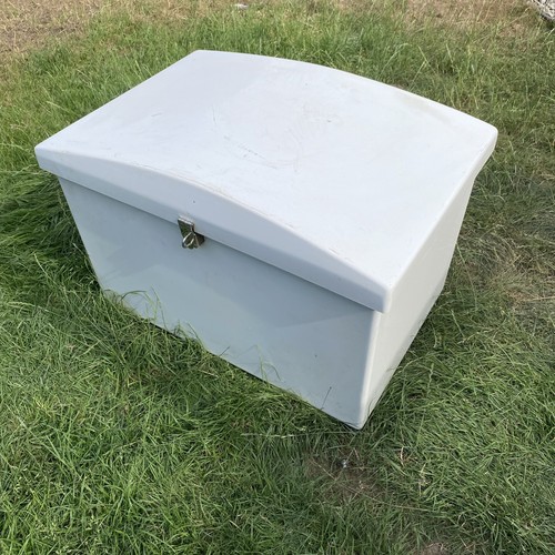 Trailer box white fibre glass - white,