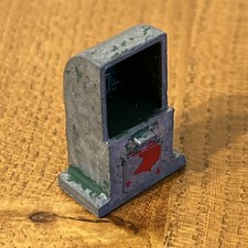 Vintage Garage Diecast Oil