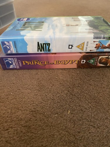 Dreamworks vhs tapes like - 2,