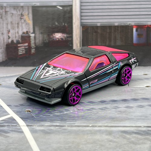 Hot wheels dmc - wheels, delorean