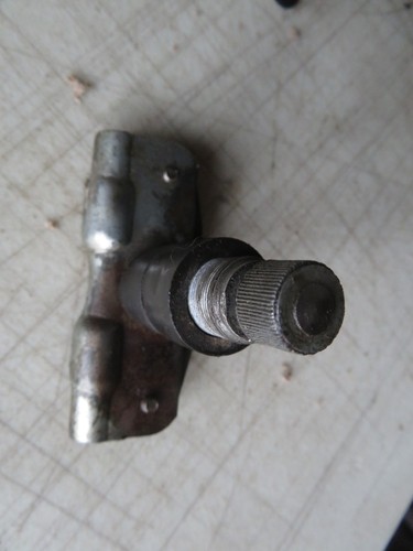 Lucas windscreen wiper arm - windscreen,