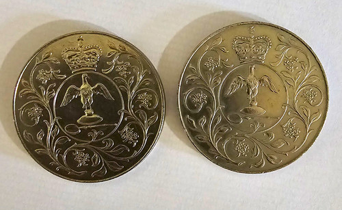 1977 silver jubilee crown - silver,