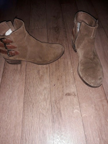 Ladies ugg brown suede - brown,