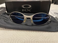 Vintage Oakley W Square 2.0