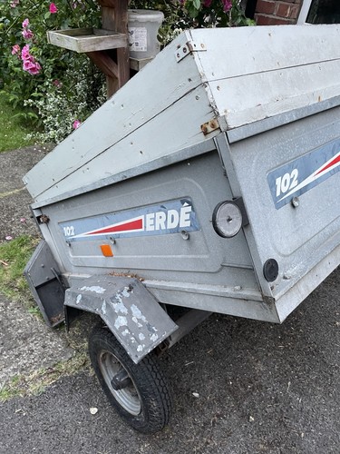 Erde 102 trailer - 102,