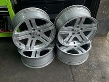 CHRYSLER 300C Original 18”