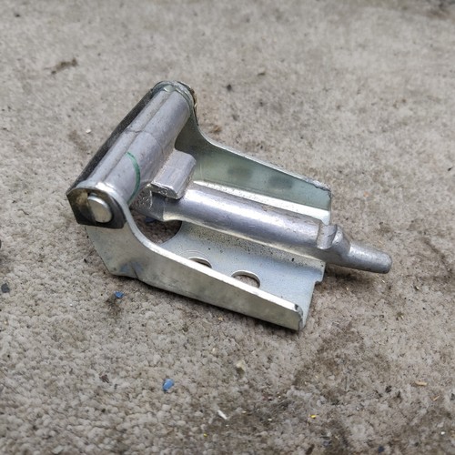 Genuine mercedes w124 class - genuine, e