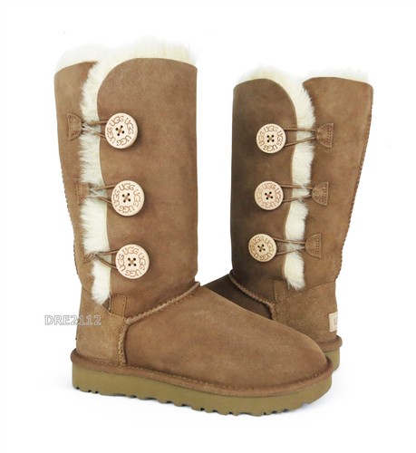 Ugg bailey button triplet - ugg, ii
